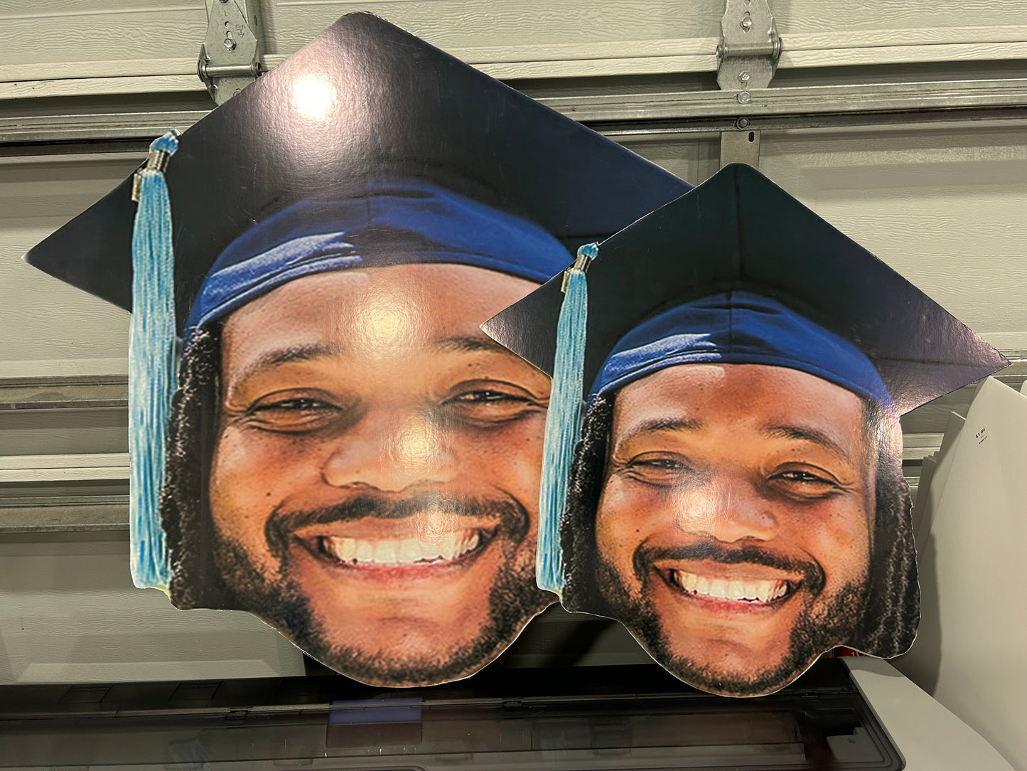 Big Head Fans/Signs
